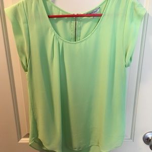 Small Bright Top